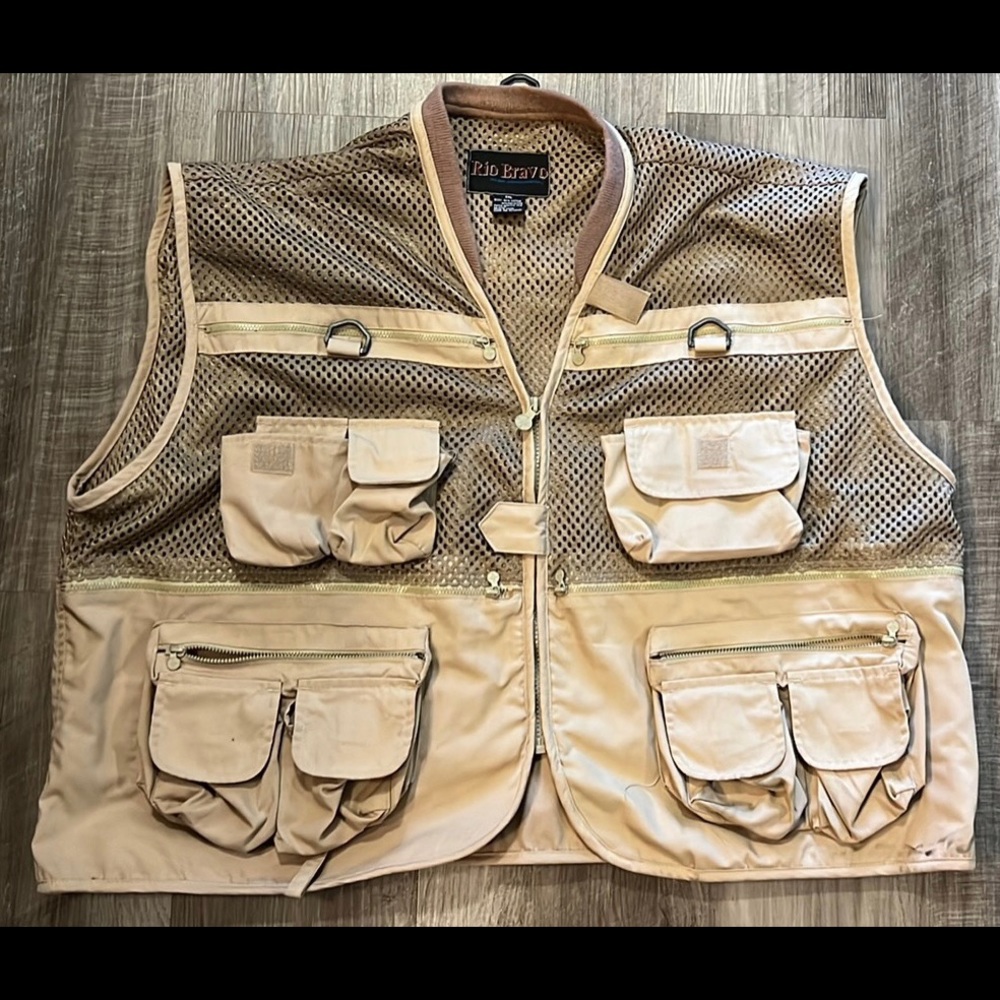 Rio Bravo Fishing Vest Zip Mens XXL Hiking Pocket Sleeveless Shirt Vest